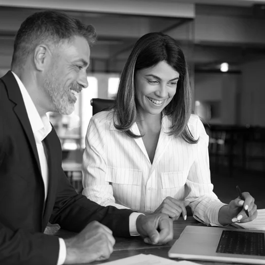 Psicólogo estudiando educación continua Humanitas